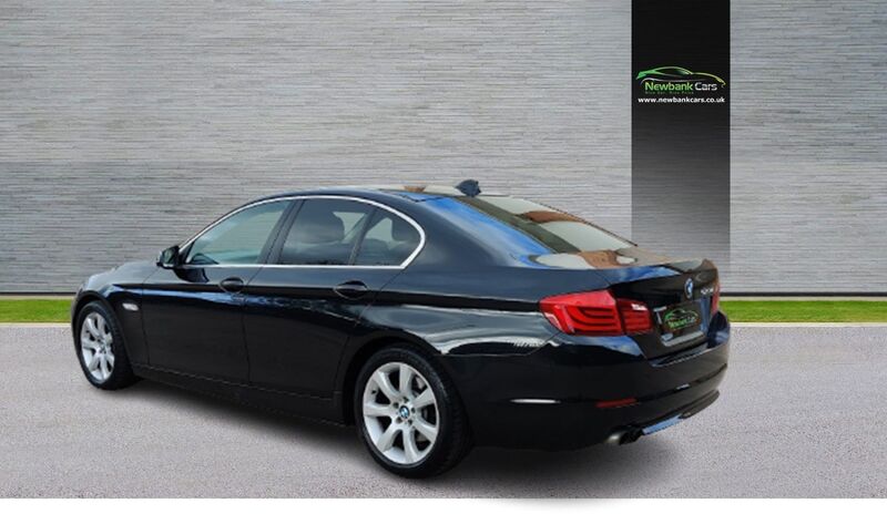 BMW 5 SERIES