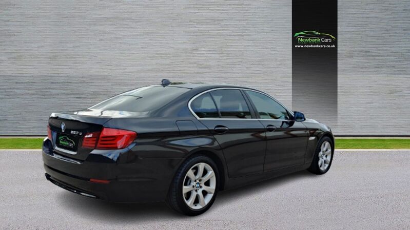 BMW 5 SERIES